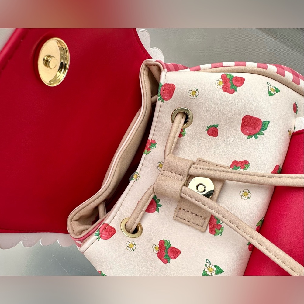 Strawberry🍓Shortcake - Picture 7 of 14